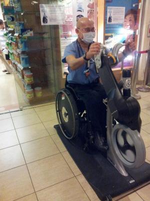 william Tan(Nationnal Cancer Centre Singapore)